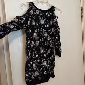 Floral off the shoulder shirt